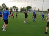 Laatste training S.K.N.W.K. JO9-1 van seizoen 2022-2023 (partijtje tegen de ouders) (49/178)